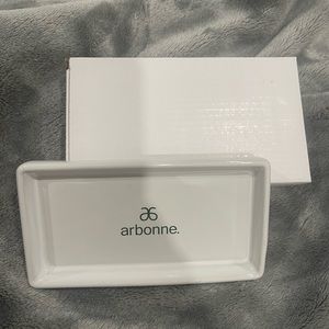 ARBONNE ceramic catch all tray soap dish trinket catcher NIB